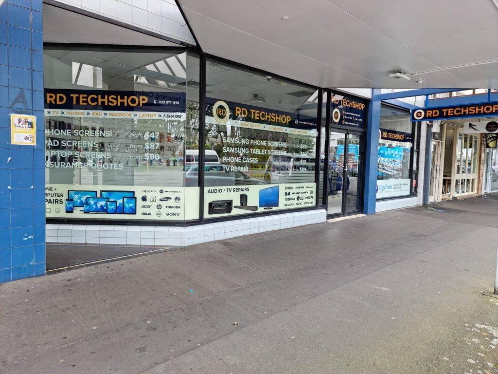 RD TV Repair and iPhone Repair in Palmerston North